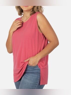 New Boutique Zenana Desert Rose Sleeveless Side Slit Top Size 3X